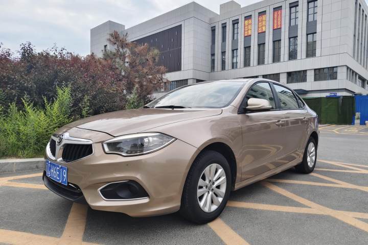 中华 H530 1.6L 自动舒适型