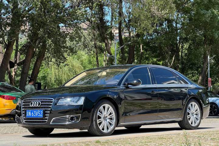 奥迪 A8 2011款 A8L W12 6.3 FSI quattro