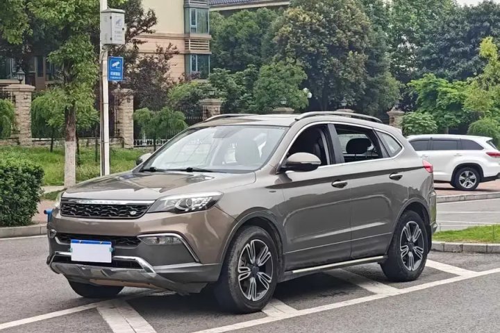 猎豹汽车 猎豹CS10 2.0T 自动豪华型