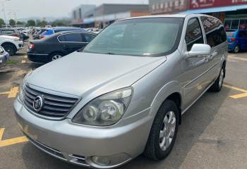 别克 GL8 2006款 陆尊 3.0L XT 导航版