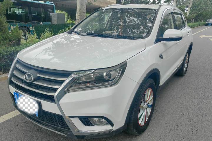 北汽幻速 S6 1.5T CVT乐享型
