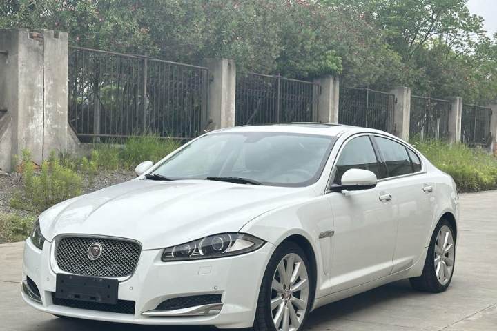 捷豹 XF XF 2.0T 80周年典藏风华版