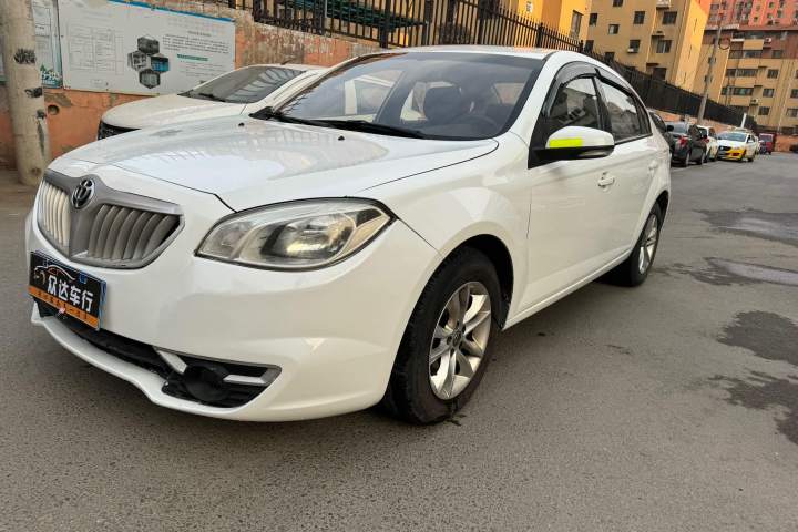 中华 H330 1.5L 手动豪华型
