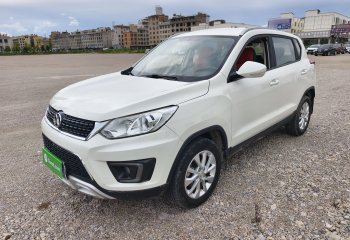北京汽车 绅宝X35 2016款 1.5L 手动精英版