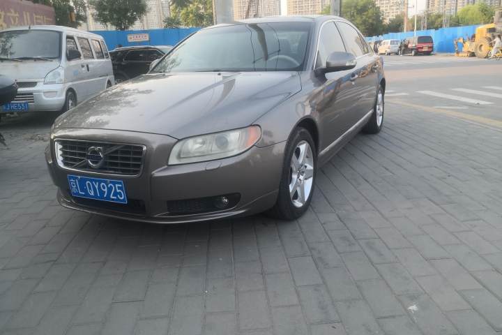 沃尔沃 S80L 2010款 2.5T 智尊版