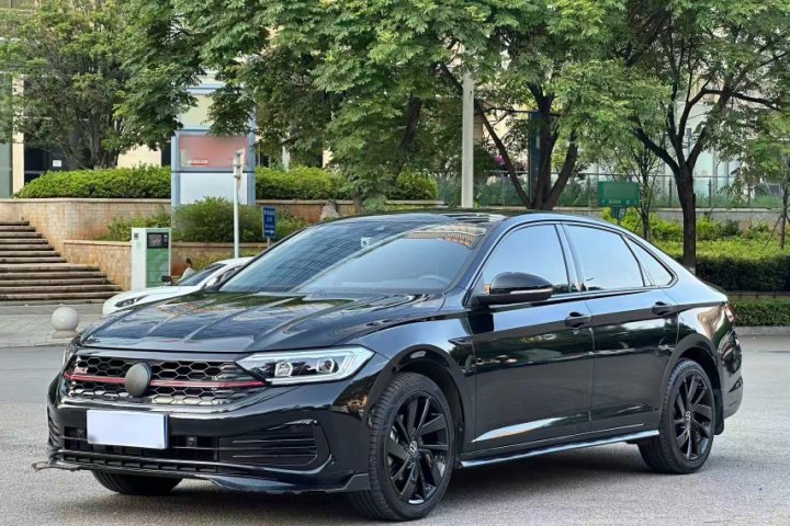 大众 速腾 300TSI DSG卓越版
