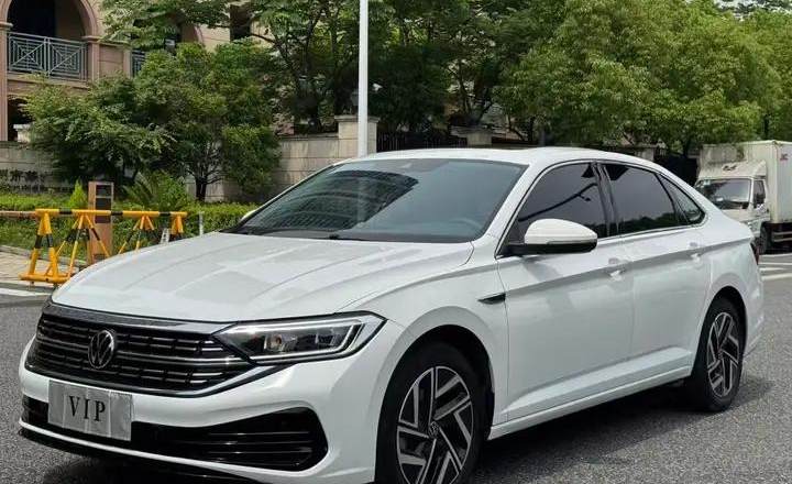 大众 速腾 2023款 300TSI DSG卓越版