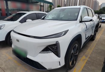 吉利银河 银河L7 2024款 1.5T 115km 星舰 龙腾版