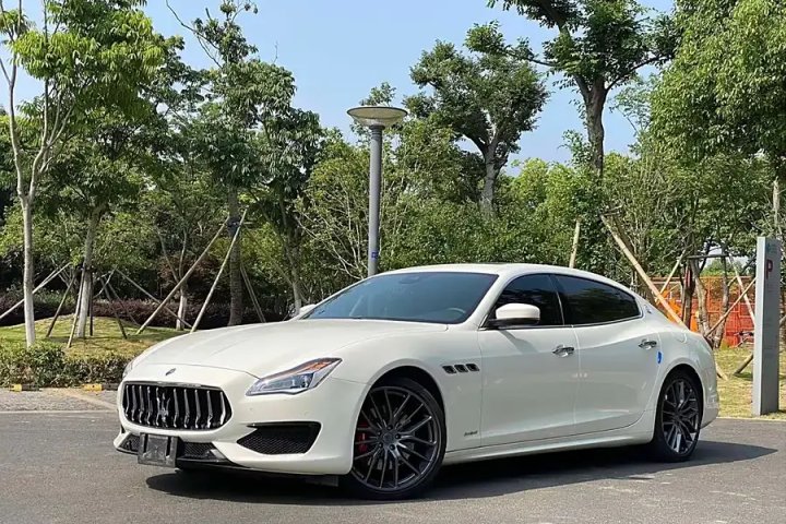 玛莎拉蒂 总裁 3.0T 标准版