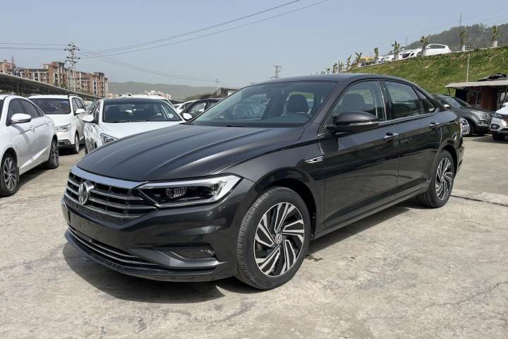 大众 速腾 280TSI DSG超越版