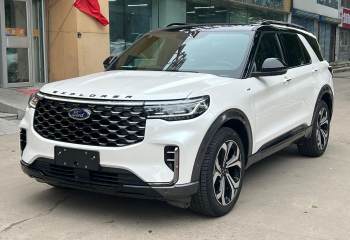 福特 探险者 2023款 EcoBoost 285 四驱钛金版 6座
