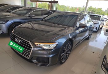 奥迪A6L 2022款 45 TFSI quattro 臻选动感型