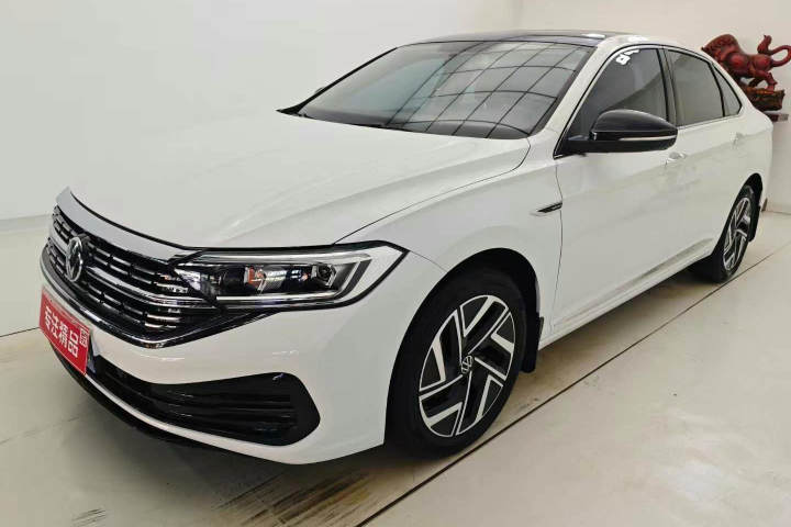 大众 速腾 280TSI DSG超越版