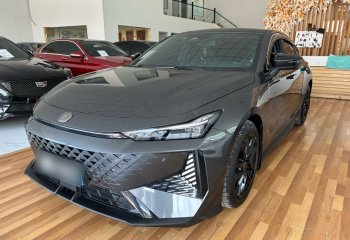 长安UNI-V 2024款 1.5T 尊贵型