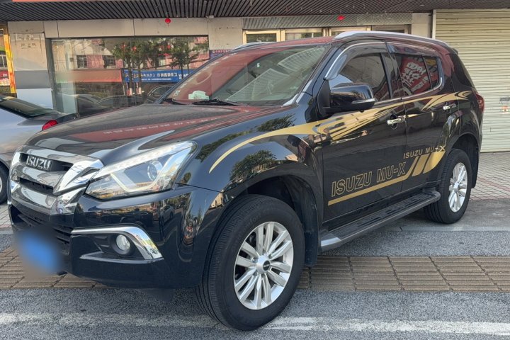 五十铃 mu-X牧游侠 1.9T 柴油自动两驱劲悦版 5座 国VI