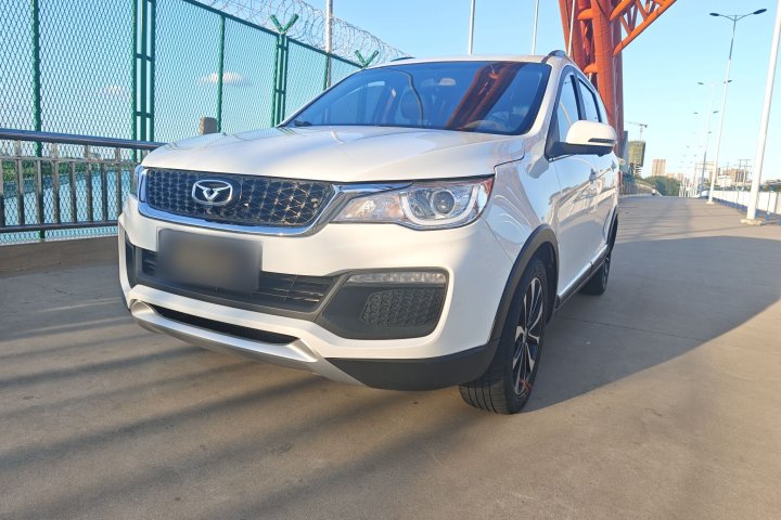 凯翼 V3 1.5L 手动智联III