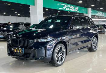 宝马 X5 2023款 xDrive 40Li 尊享型M运动曜夜套装
