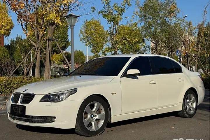 宝马 5系 523Li 标准型
