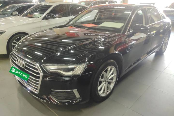 奥迪 A6L 40 TFSI 豪华致雅型