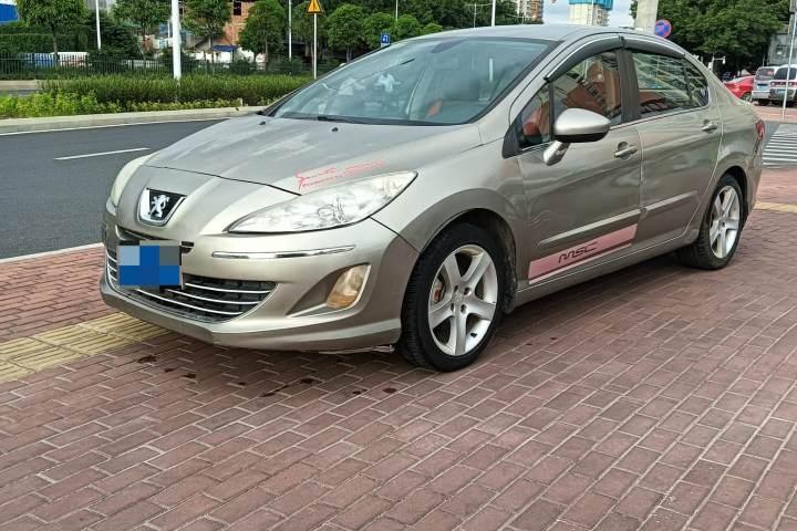 标致 408 2.0L 自动舒适版