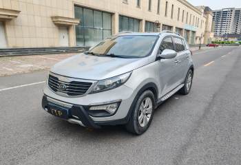 起亚 智跑 2011款 2.0L 手动两驱版GLS