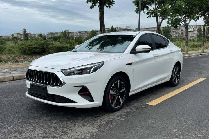 思皓 A5 1.5T 手动豪华型