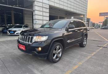 Jeep 大切诺基(进口) 2012款 3.6L 旗舰尊崇版