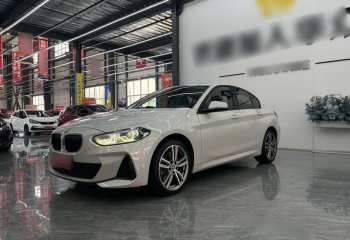 宝马1系 2019款 120i 领先型M运动套装