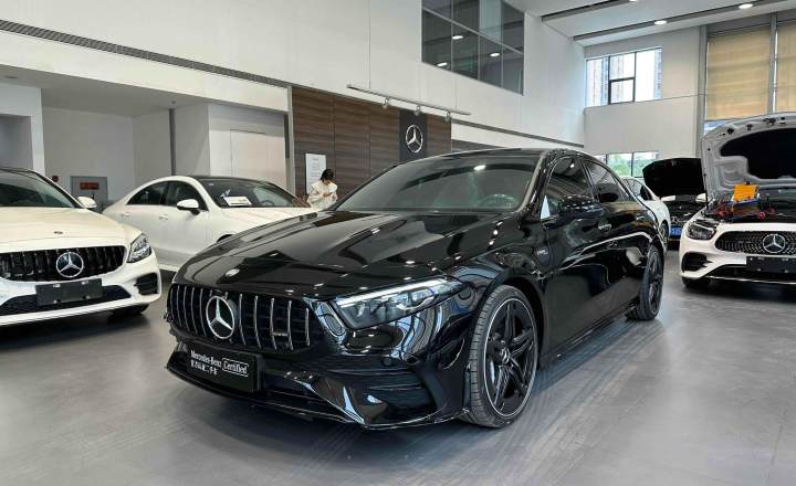 奔驰 A级AMG 2024款 改款 AMG A 35 L 4MATIC