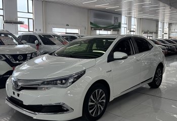 丰田 卡罗拉 2017款 改款双擎 1.8L E-CVT精英版