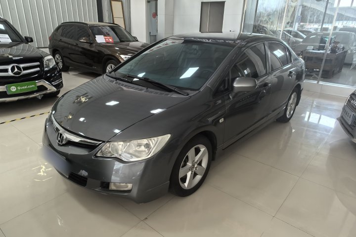 思铭  1.8L 自动