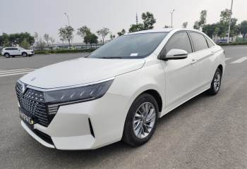 启辰 D60 2023款 PLUS 1.6L XE CVT潮领版
