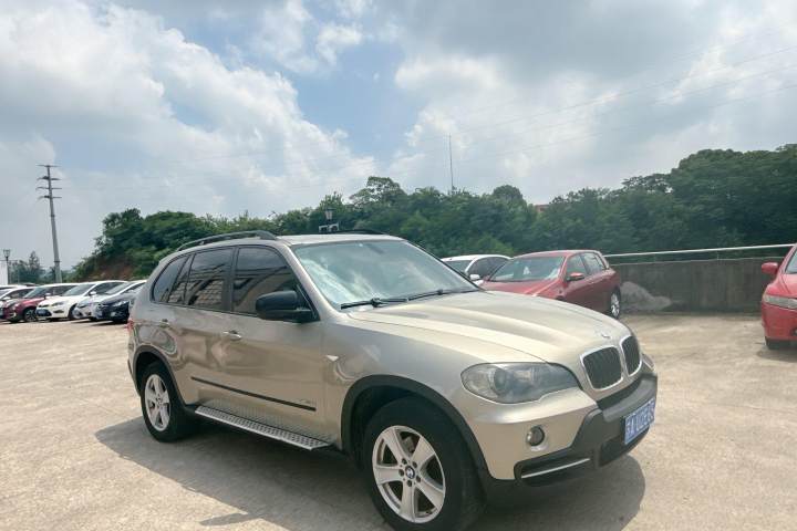 宝马 X5(进口) xDrive30i豪华型