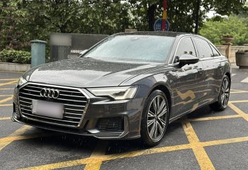 奥迪A6L 2022款 45 TFSI 臻选动感型