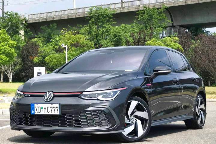 大众 高尔夫 改款 380TSI DSG GTI
