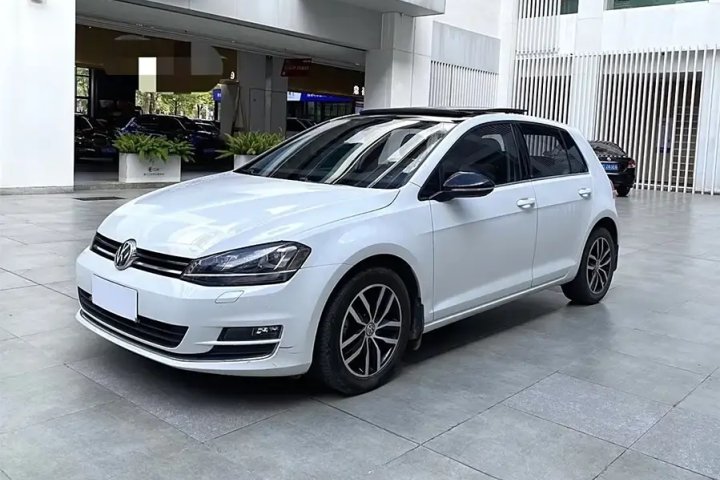 大众 高尔夫 230TSI 自动舒适型