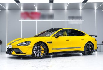 小米汽车 小米SU7 Ultra 2025款 Ultra