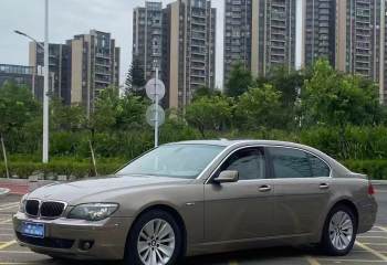 宝马 7系 2005款 740Li