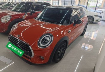 MINI 2019款 1.5T COOPER 经典派