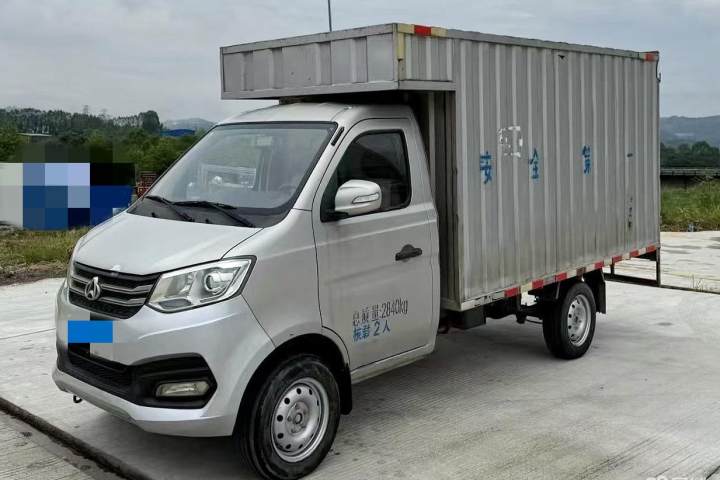 长安跨越 跨越王X1 1.5L舒适型单排后单轮标准货箱DK15C
