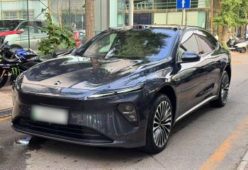 蔚来ET7 2022款 100kWh 首发版