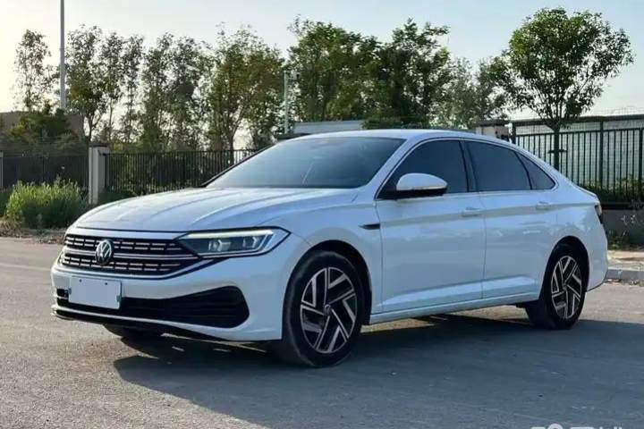 大众 速腾 300TSI DSG飞越版