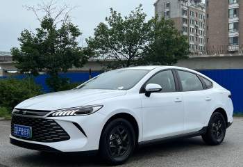 比亚迪 秦PLUS 2025款 DMi 智驾版 55KM领先型