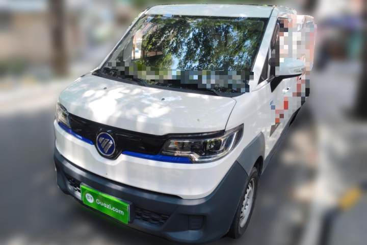 福田 智蓝精灵E7 纯电动厢式运输车 平顶2座 亿纬锂能41.86kWh