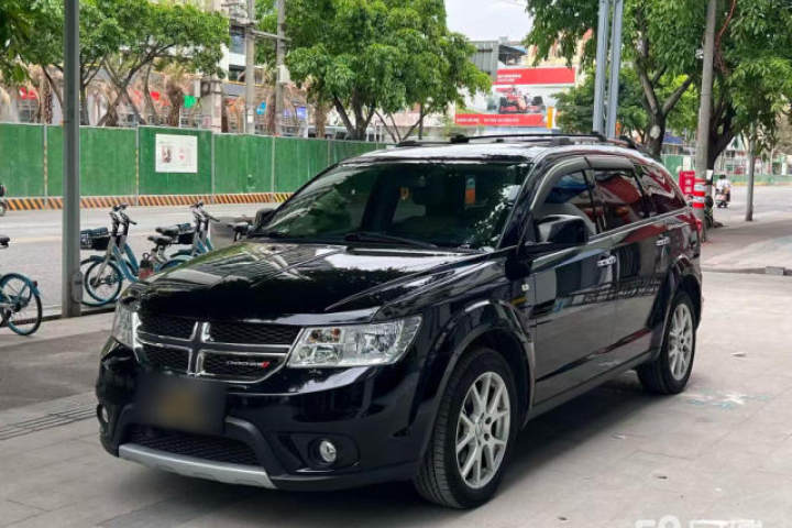 道奇 酷威 2.4L 两驱尊尚版