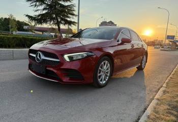 奔驰A级 2019款 A 200 L 运动轿车
