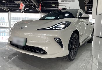 智己汽车 智己LS6 2025款 灵蜥智驾版