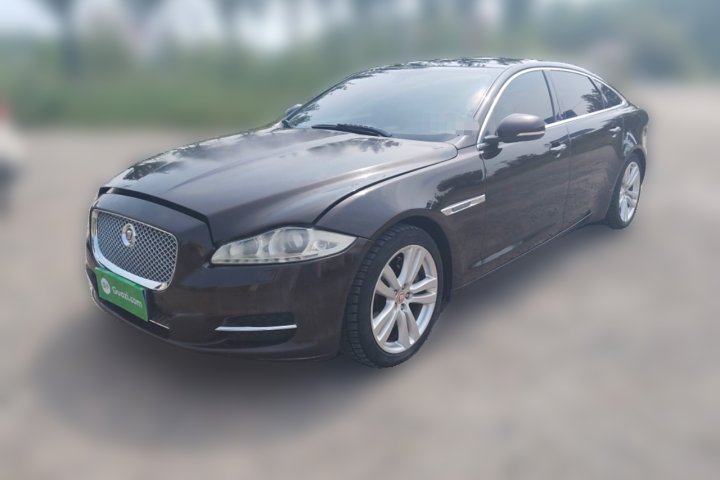 捷豹 XJ XJL 3.0 全景商务版