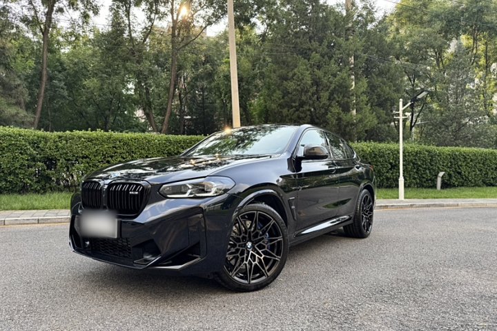 宝马X4 M 2022款 X4 M雷霆版