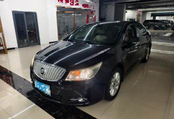 别克 君越 2.4L豪华版